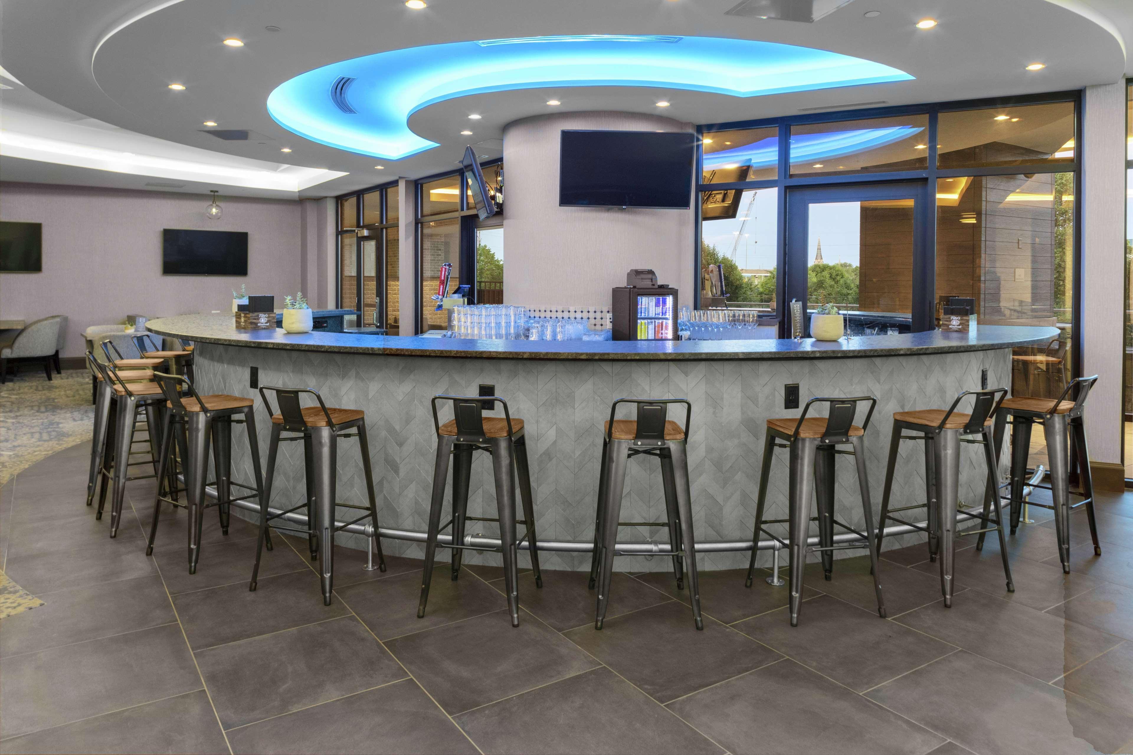 Embassy Suites By Hilton Grand Rapids Downtown Екстер'єр фото