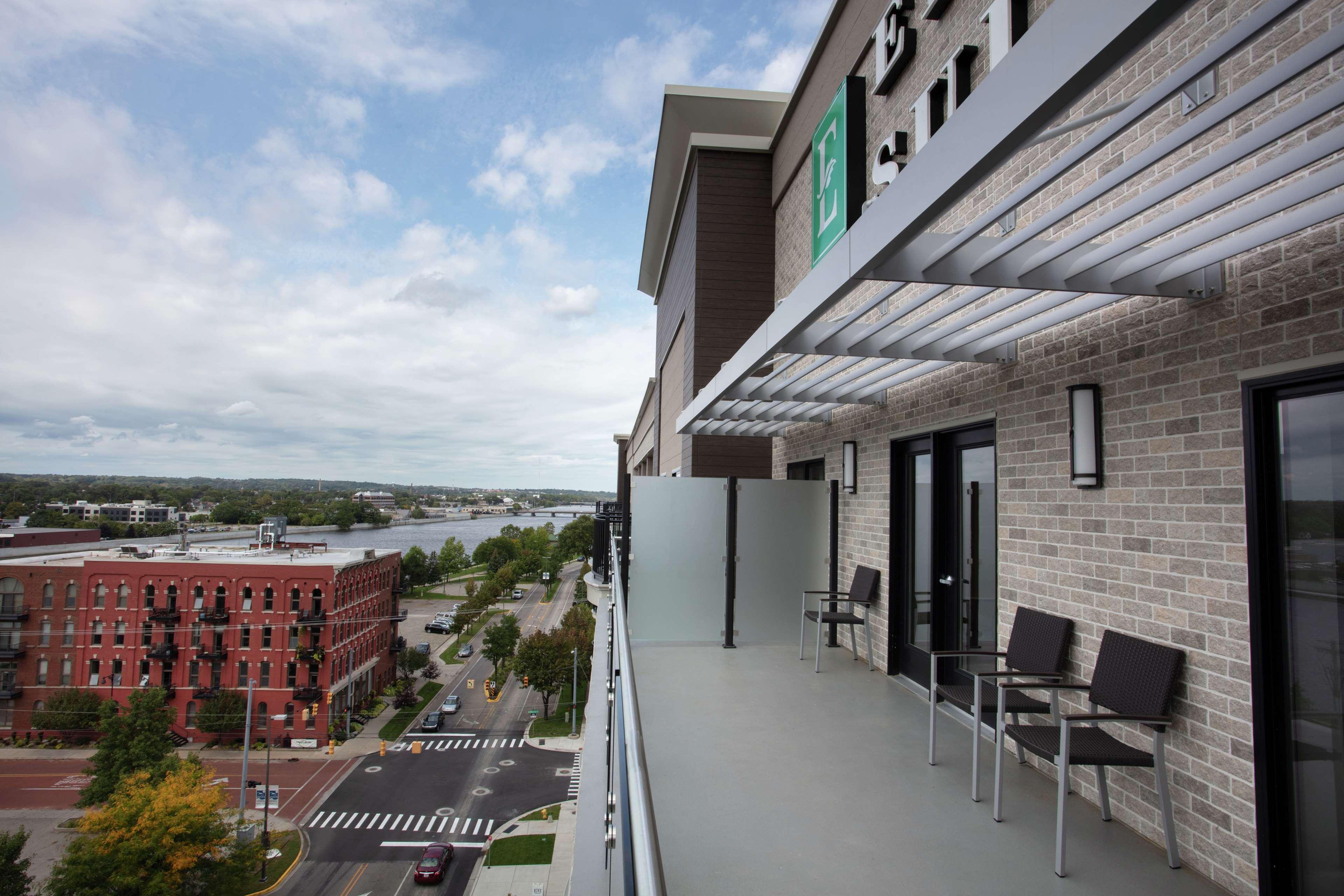 Embassy Suites By Hilton Grand Rapids Downtown Екстер'єр фото
